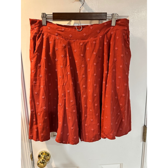 Torrid High Waist A-Line Skirt - Embroidered Eyelet Red - Picture 2 of 4